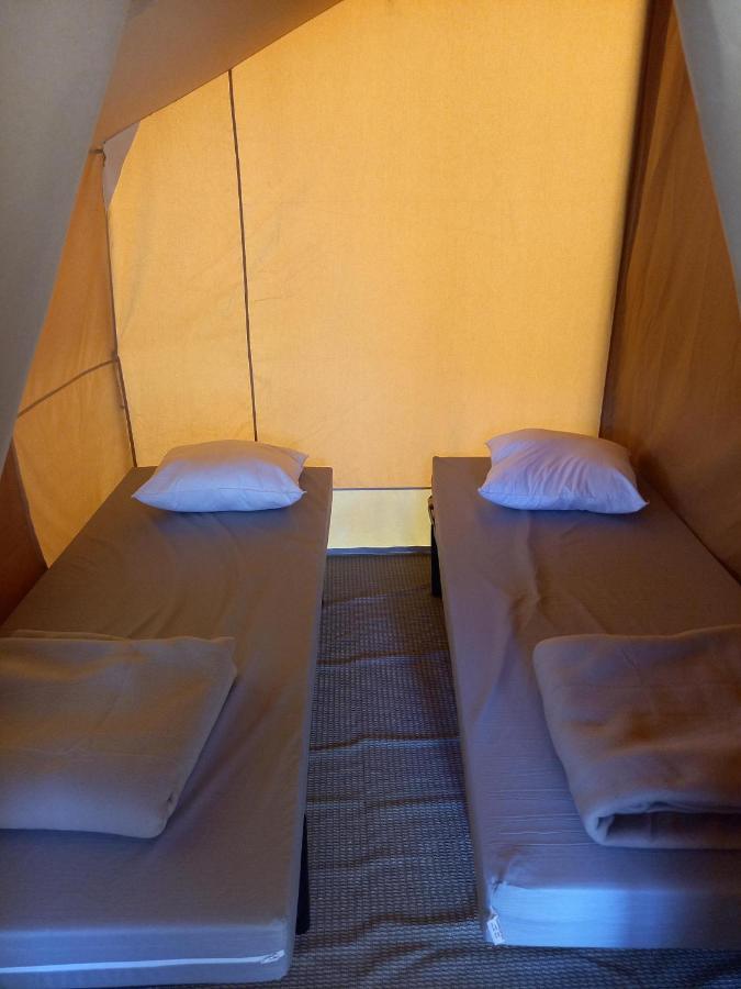 Nancay Camping Onlycamp Les Pins מראה חיצוני תמונה